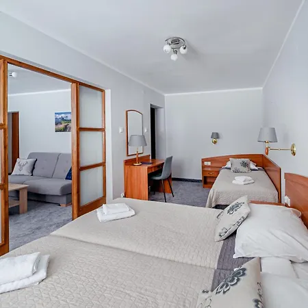 Zespół Dolina Białego - Biały Potok 3*