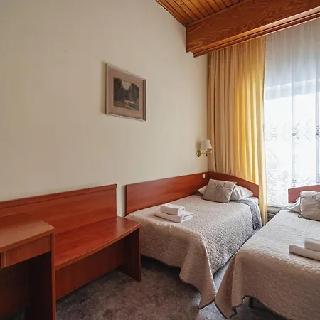 Konukevi Zespol Dolina Bialego - Bialy Potok 3*
