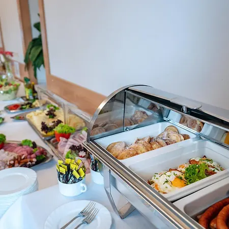 Zespół Dolina Białego - Biały Potok Pensjonat 3*