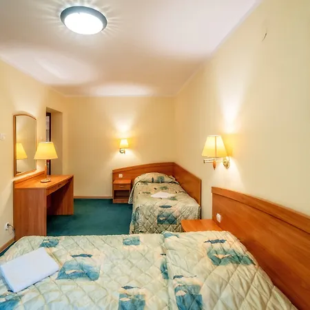 Zespół Dolina Białego - Biały Potok 3*