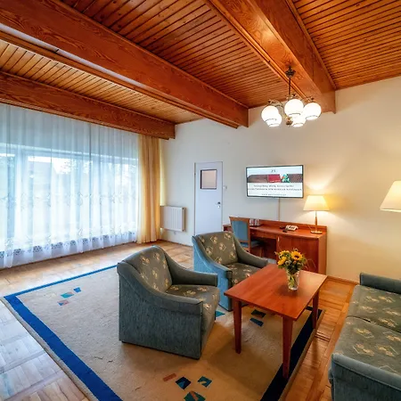 Casa de hóspedes Zespół Dolina Białego - Biały Potok 3*