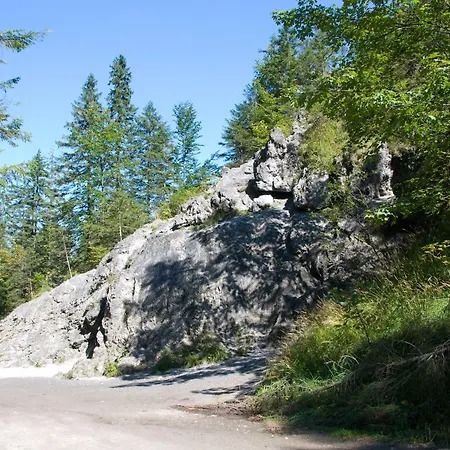 Zespol Dolina Bialego - Bialy Potok